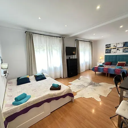 Maribel Bed and Breakfast *